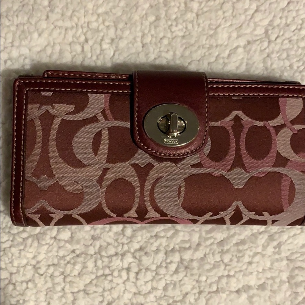 Trifold check book wallet